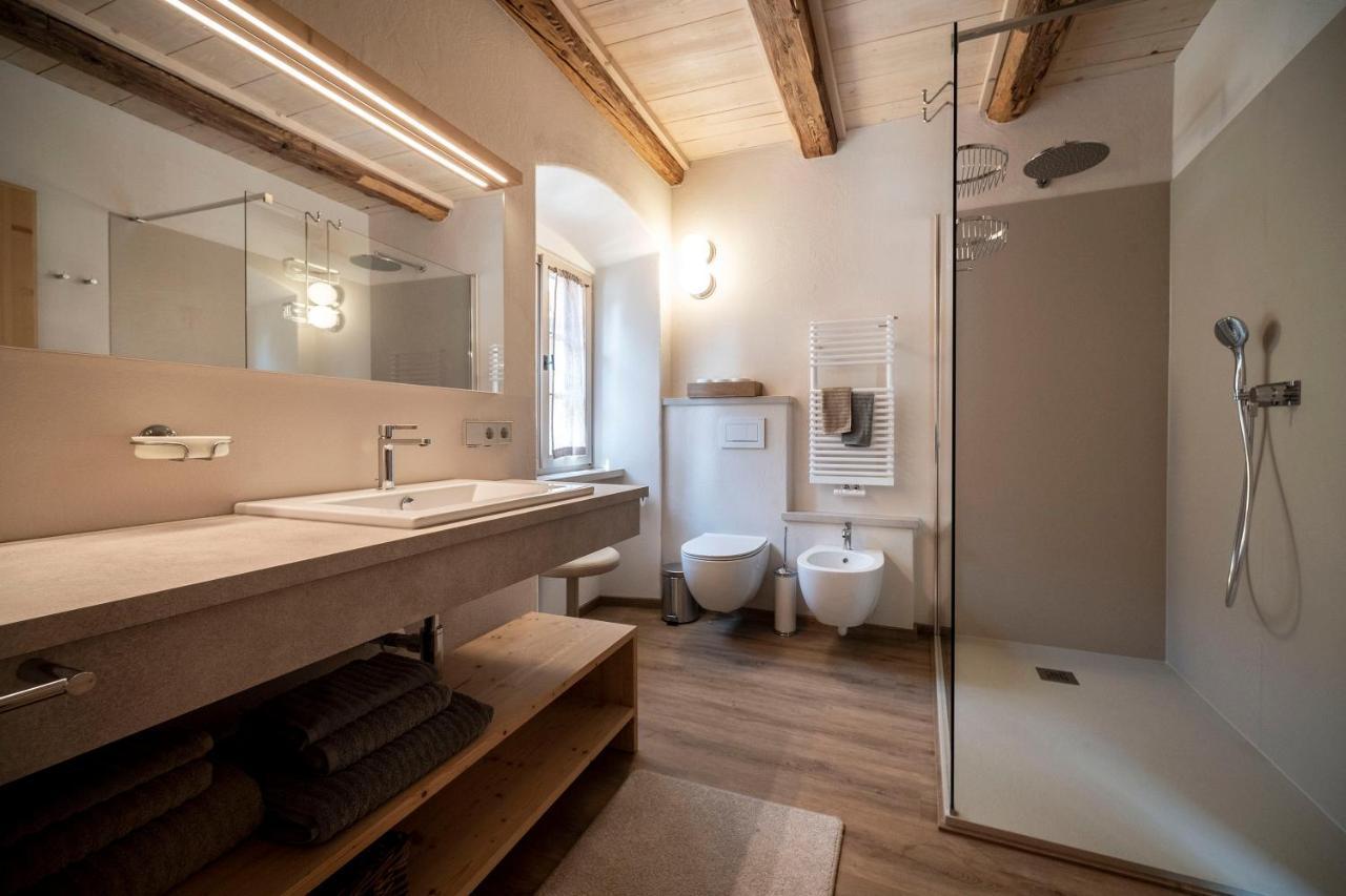 Weingut Kornell - Schafferhaus Cosmas Und Zeder Apartment Terlano Ngoại thất bức ảnh